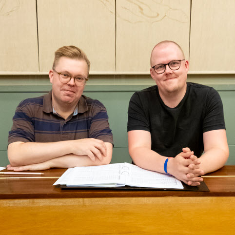 Tommi Niskala ja Markus Virtanen pianon takana