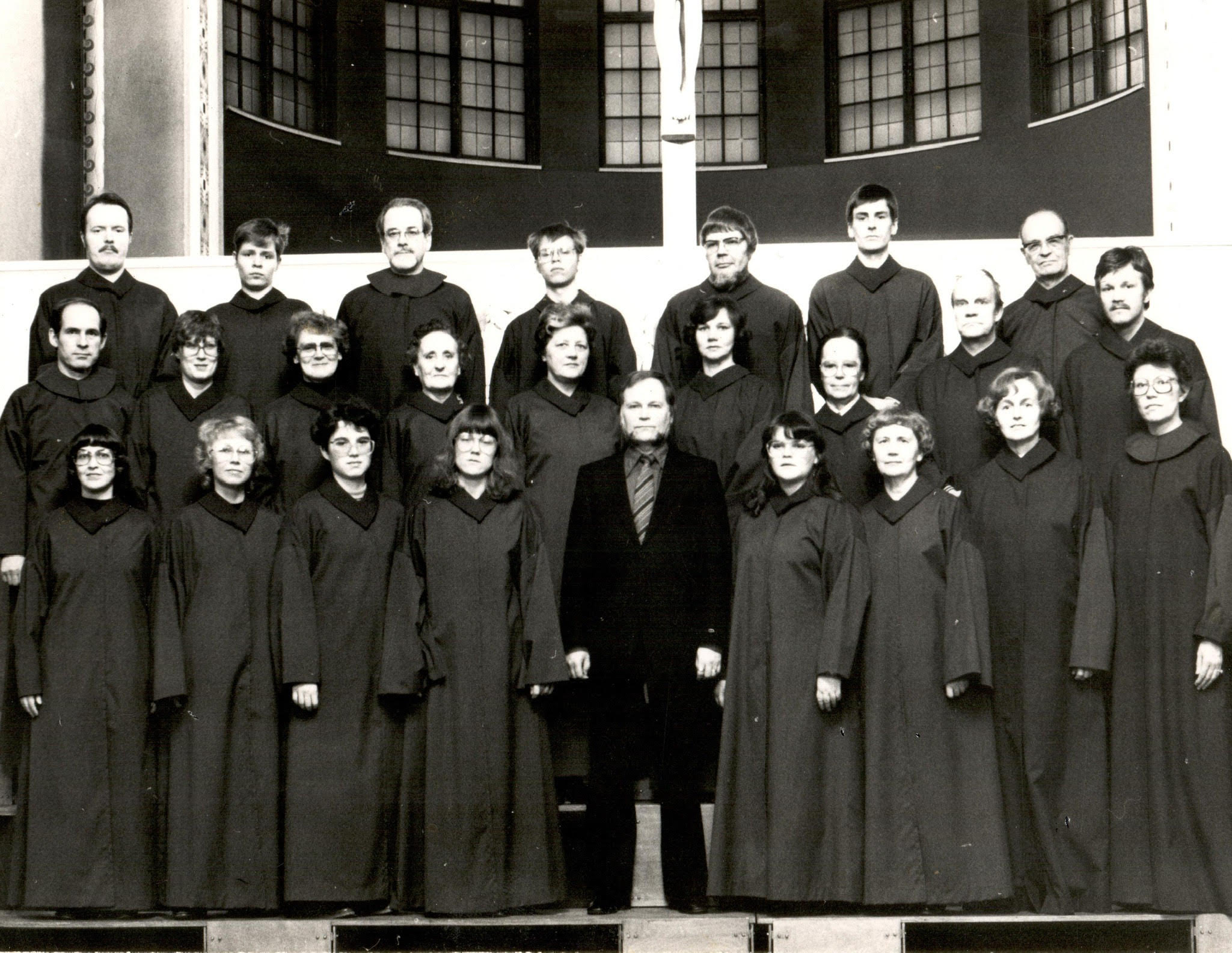 Kuoro ja Ahti Kuorikoski vuonna 1981